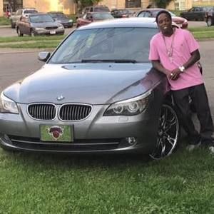 Meet your Posher, Carlo